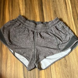 Lululemon grey 2.5 inch shorts